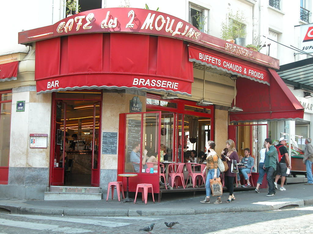 Moulin Rouge Backstage Apartamento Paris Exterior foto