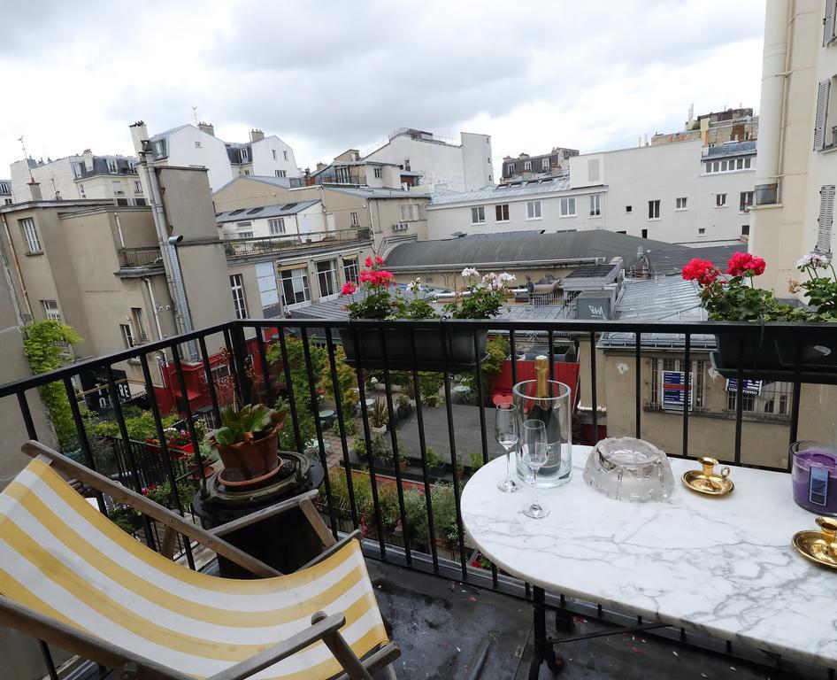 Moulin Rouge Backstage Apartamento Paris Exterior foto